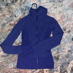 Lululemon REVERSIBLE jacket with hood